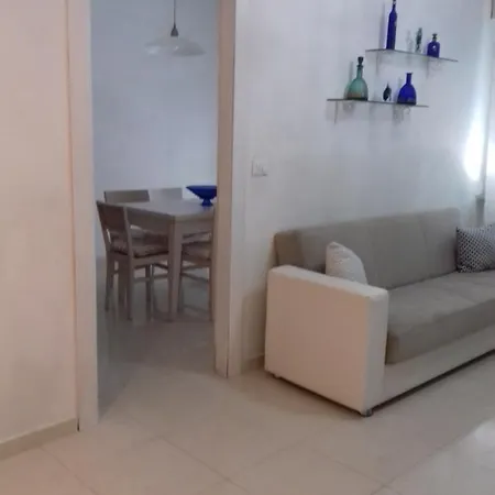 Viky House *